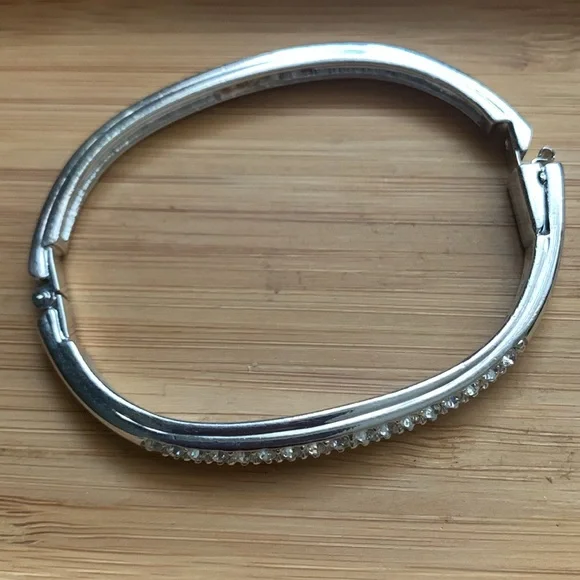 Swarovski Crystal Pave Silver Bangle Bracelet - Picture 6 of 9